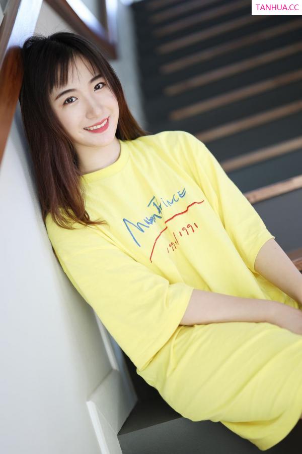 龚天艺 艺儿拿铁 [XIUREN]高清写真图 2019.12.30 艺儿拿铁第19张图片